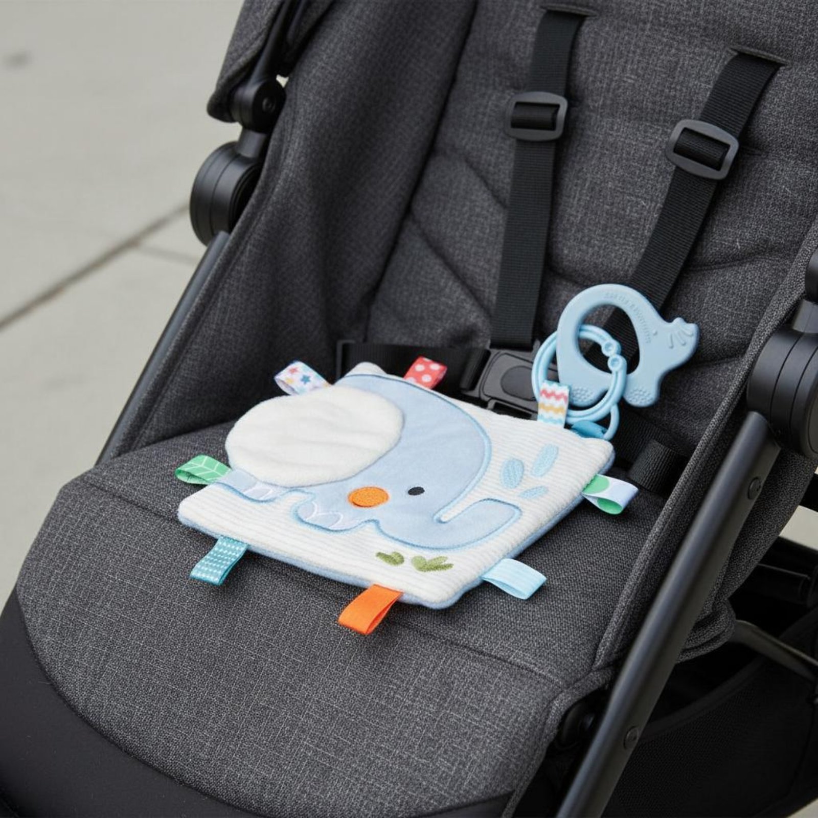 Juguete de Peluche de Elefante - Baby Nursery Gender Neutral reseña y precio