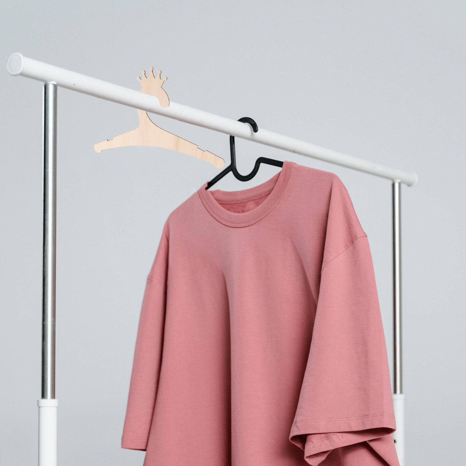 5 unidades de perchas de mader - Baby Nursery Closet reseña y precio